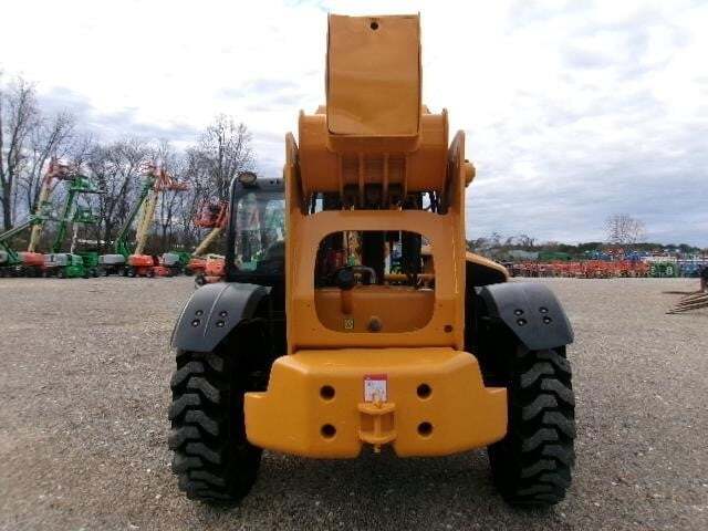 2017 JCB 510-56-5