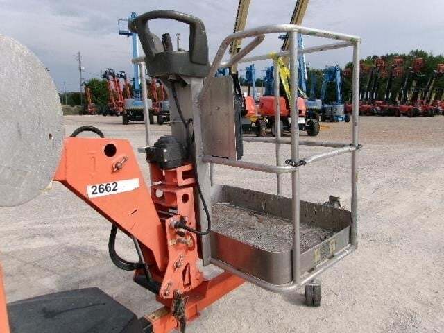 2018 JLG T350-9