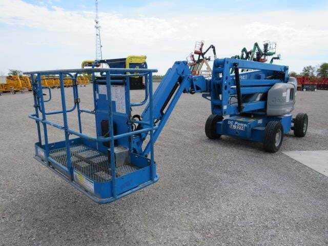 2017 Genie Z-45/25J DC-2