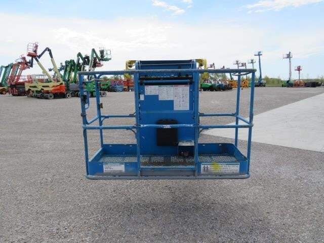 2017 Genie Z-45/25J DC-16