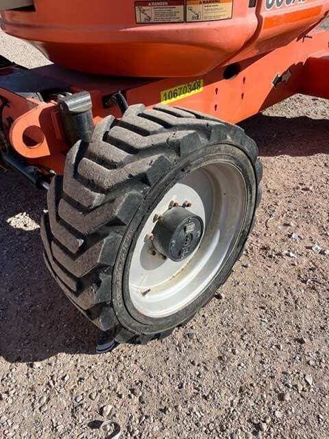 2017 JLG 600AJ-13