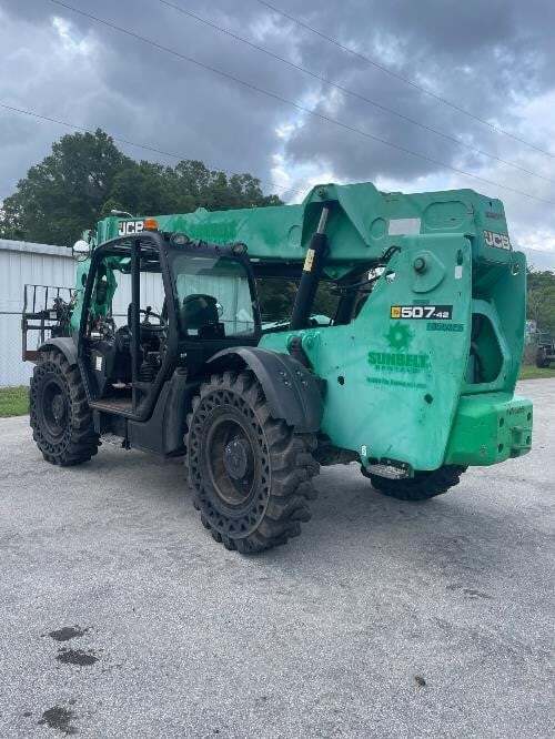 2017 JCB 507-42-2