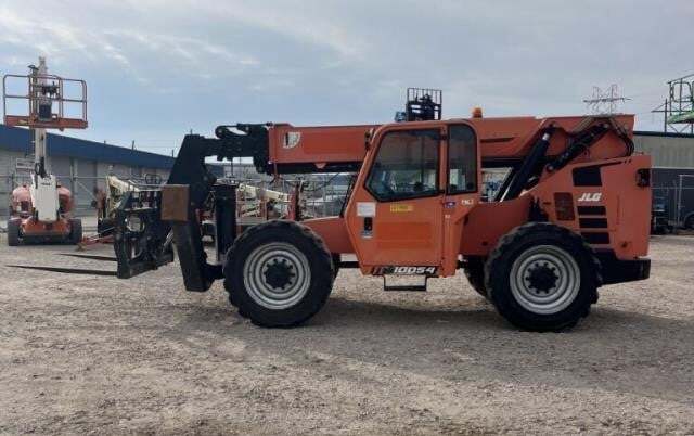 2018 SkyTrak 10054