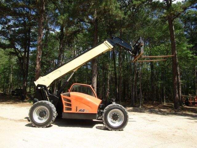 2019 JLG 943-16
