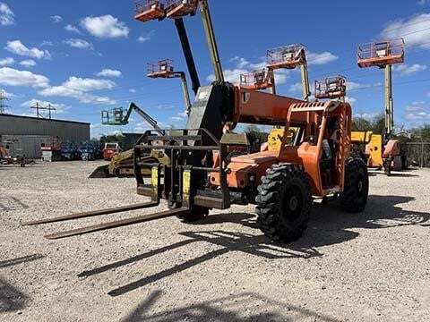 2017 SkyTrak 8042-2