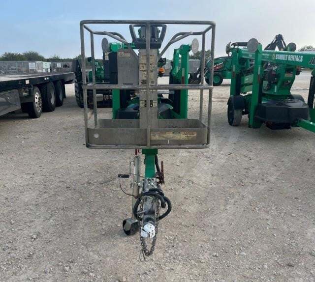 2017 JLG T500-17