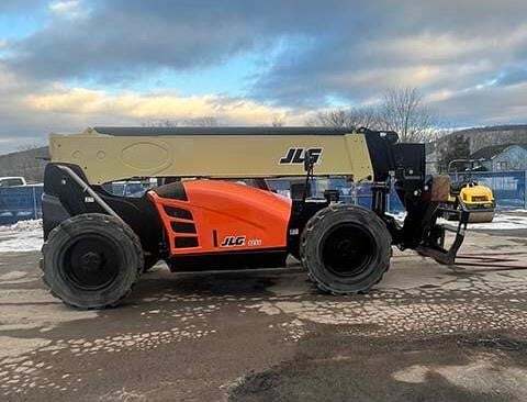 2020 JLG 1255-8