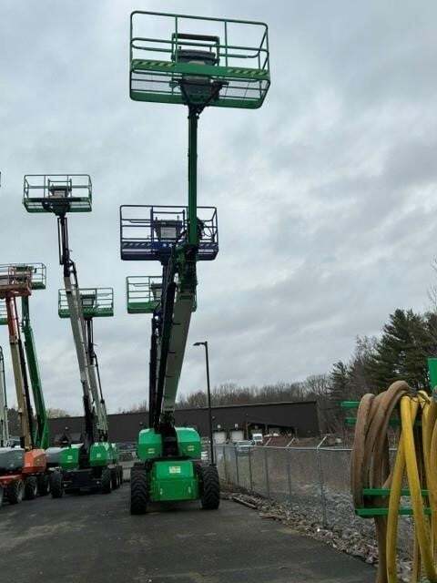 2017 JLG 1350SJP-3