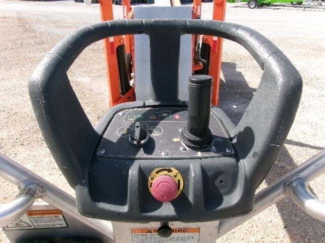 2023 JLG T500J-16