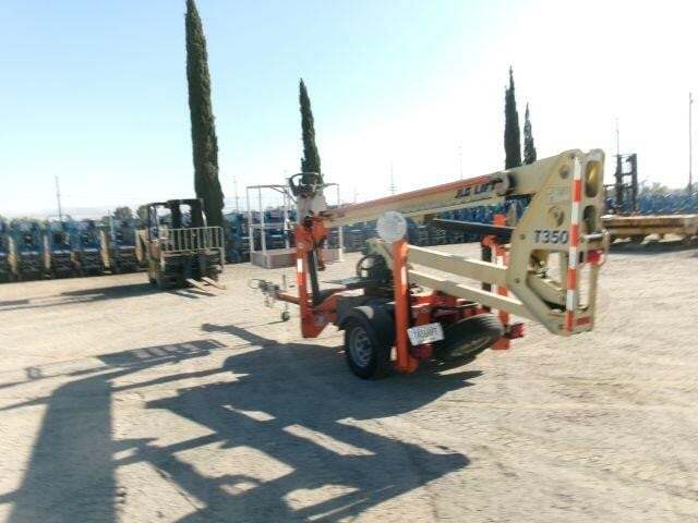 2019 JLG T350-6