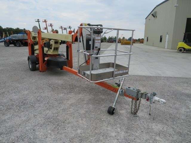 2019 JLG T500J-4