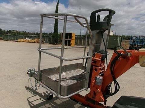 2019 JLG T350-17