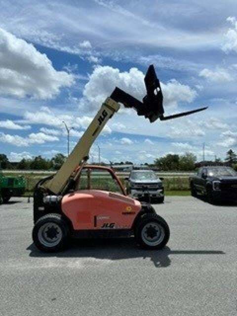 2017 JLG G5-18A-3