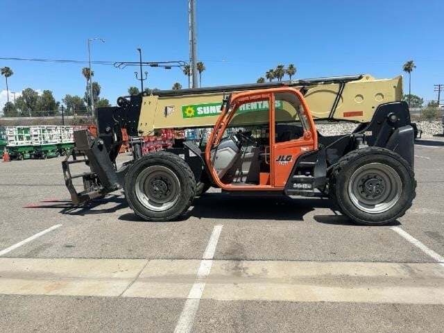 2016 JLG 1255-2