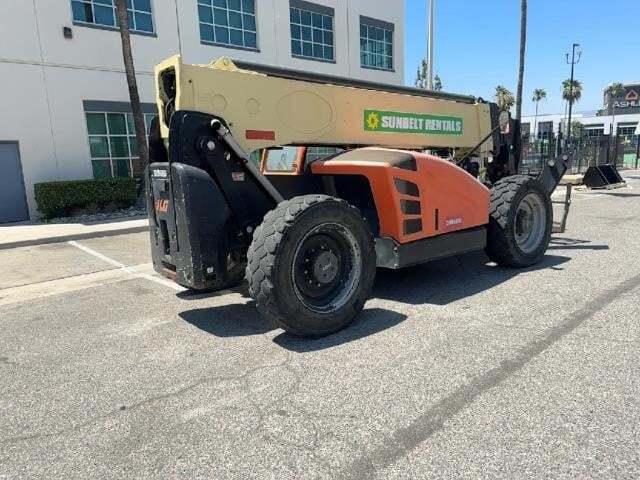 2016 JLG 1255-5