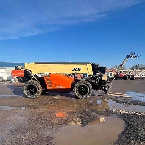 2019 JLG 1055-7