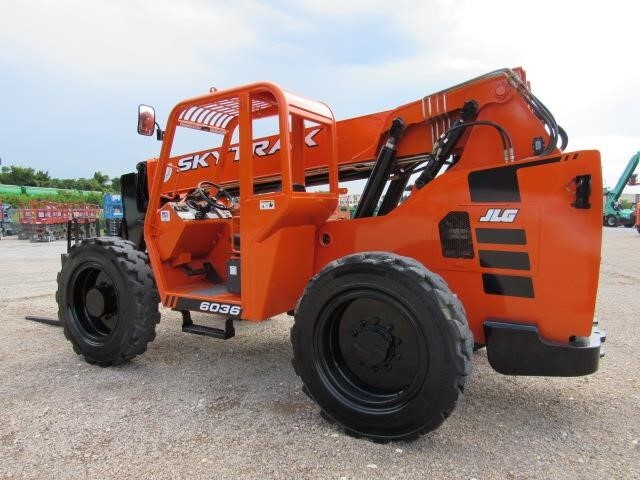 2018 SkyTrak 6036-8