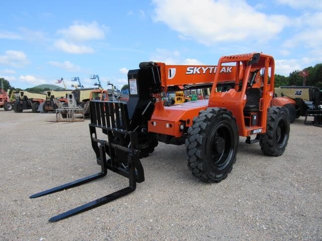 2017 SkyTrak 6036-2
