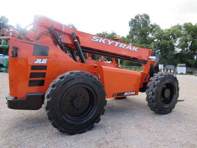 2017 SkyTrak 6036-6