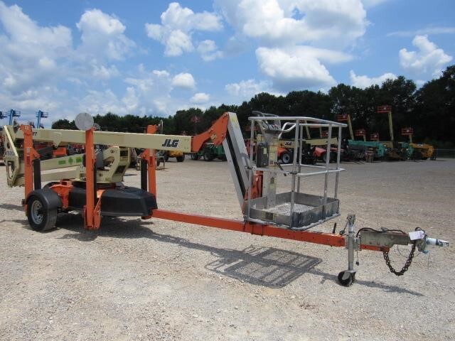 2019 JLG T500J-4