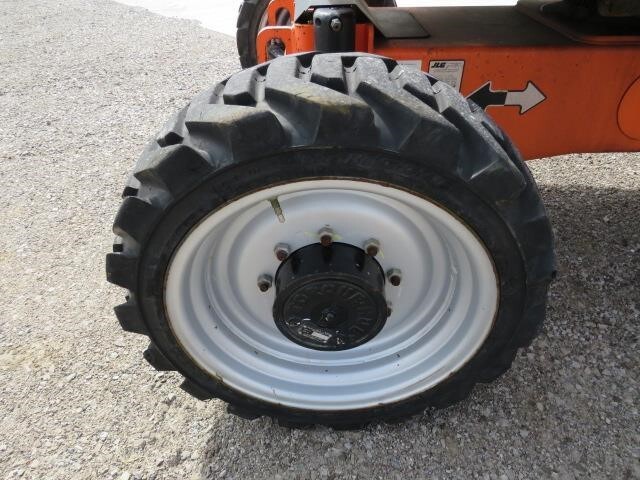2018 JLG 340AJ-11