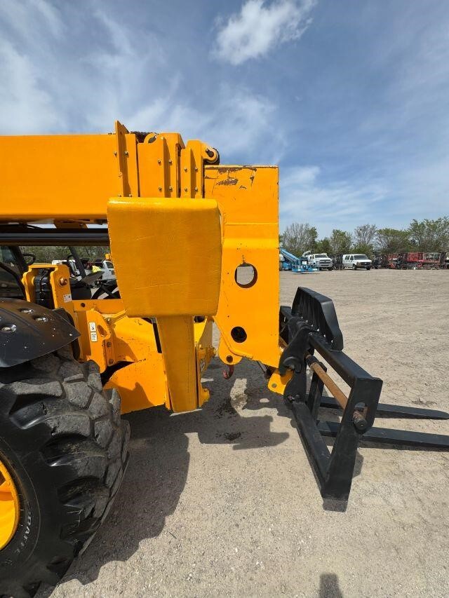 2017 JCB 510-56-30