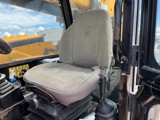 2018 JCB 510-56-17