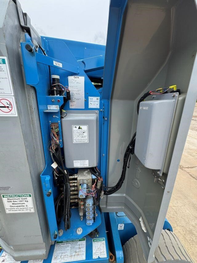 2018 Genie Z-30/20N RJ-18