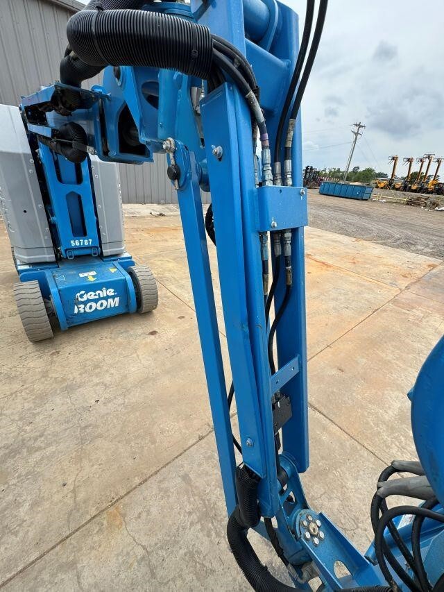 2018 Genie Z-30/20N RJ-23