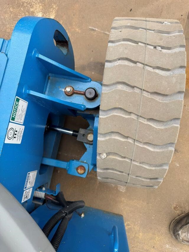 2018 Genie Z-30/20N RJ-17