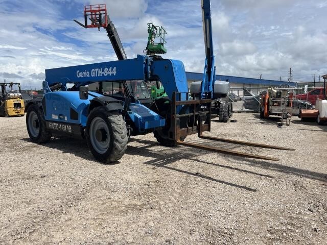 2018 Genie GTH 844-8