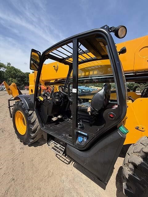 2019 JCB 512-56-21