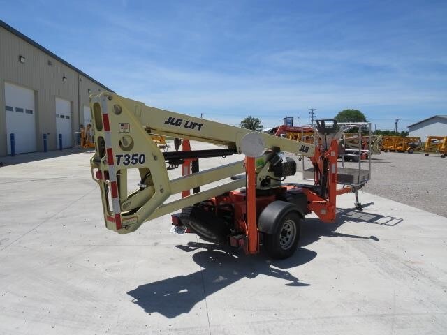 2019 JLG T350-6