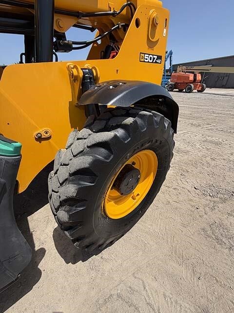 2019 JCB 507-42-17