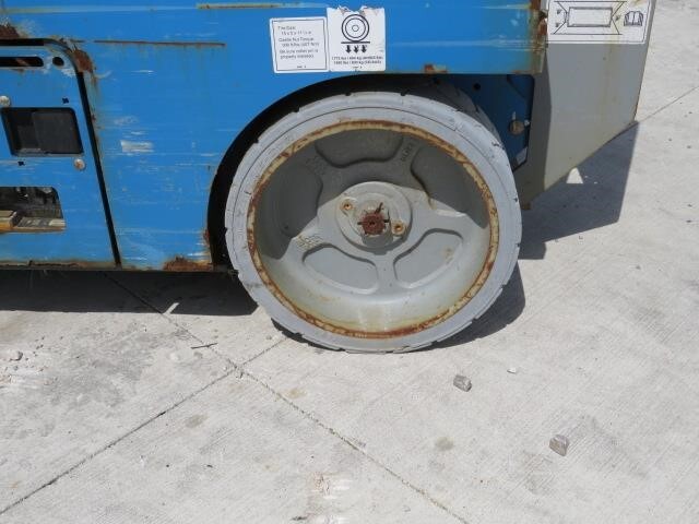 2017 Genie GS-2632-9