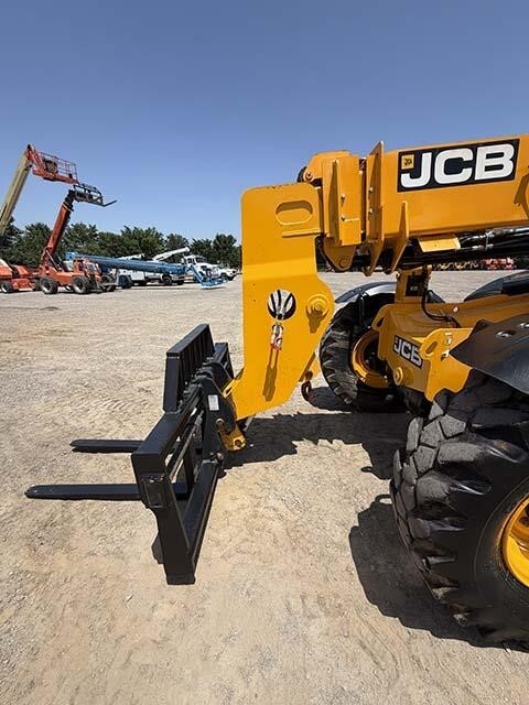 2019 JCB 507-42-45
