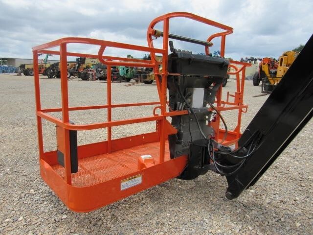 2016 JLG 460SJ-11