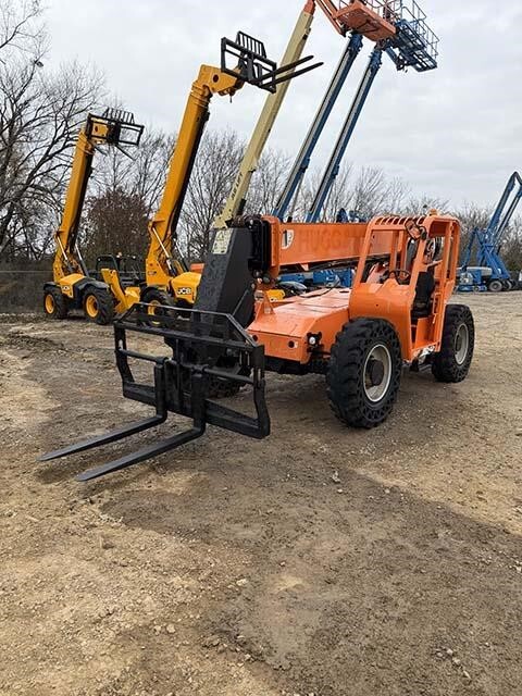 2017 SkyTrak 6042-2