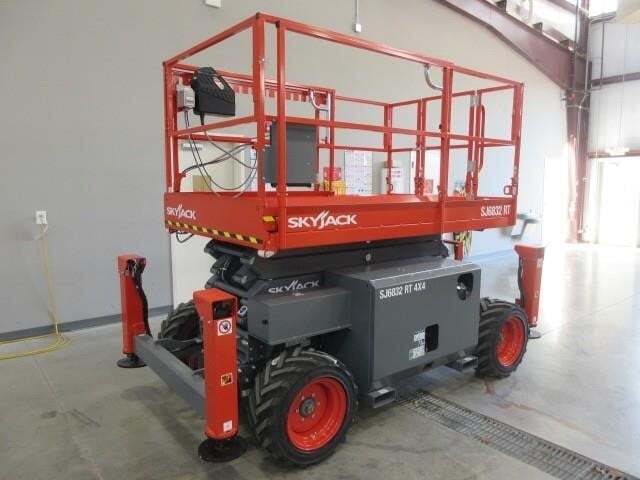 2026 Skyjack SJ-6832RT