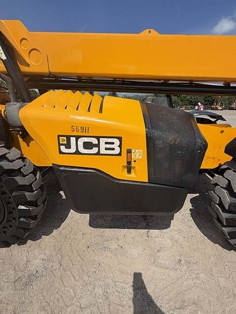 2019 JCB 507-42-26