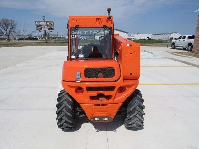 2026 SkyTrak 3013-8