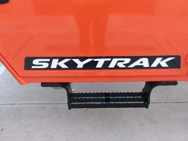 2026 SkyTrak 8042-35