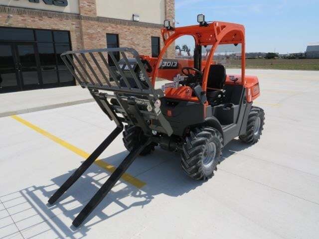 2026 SkyTrak 3013-3