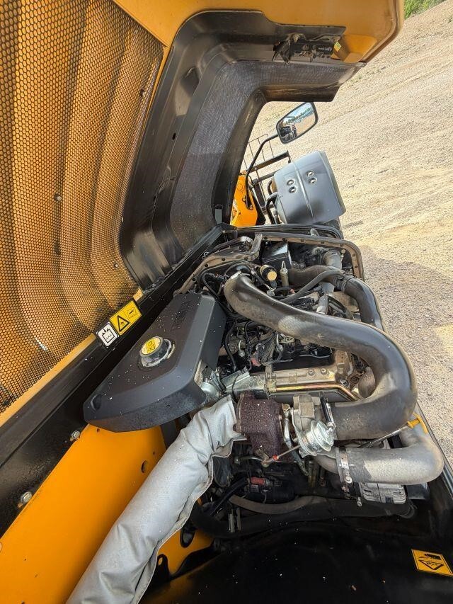 2019 JCB 507-42-18