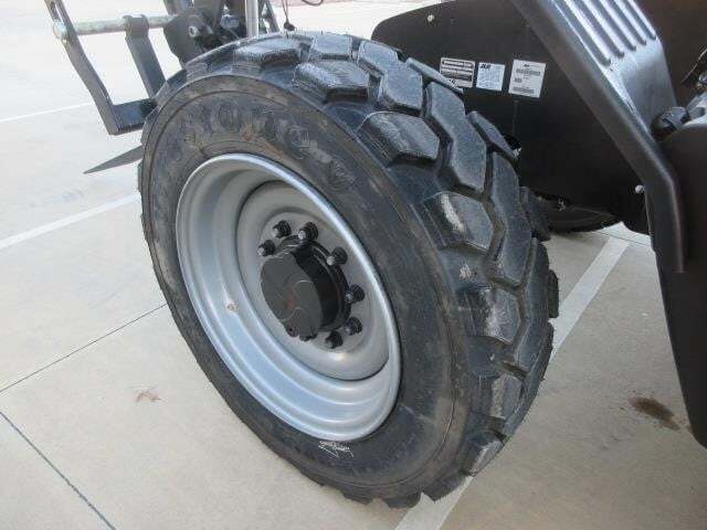 2026 JLG 742-11