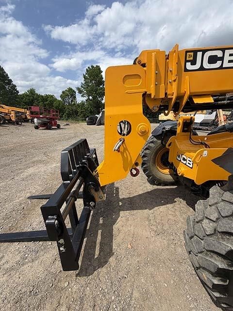 2019 JCB 507-42-30