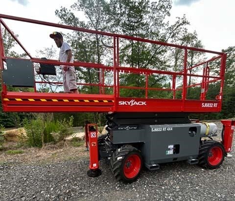 2025 Skyjack SJ-6832RT-6
