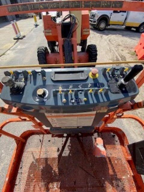 2019 JLG 340AJ-10