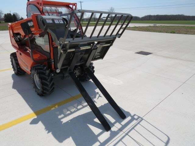 2026 SkyTrak 3013-10