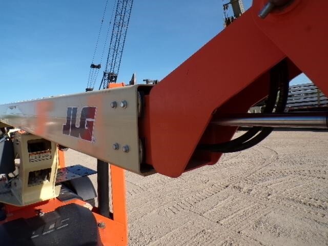 2019 JLG T500J-14